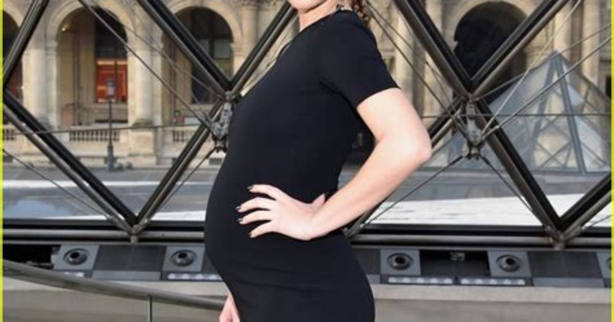 Adele Exarchopoulos Baby Bump Debut The