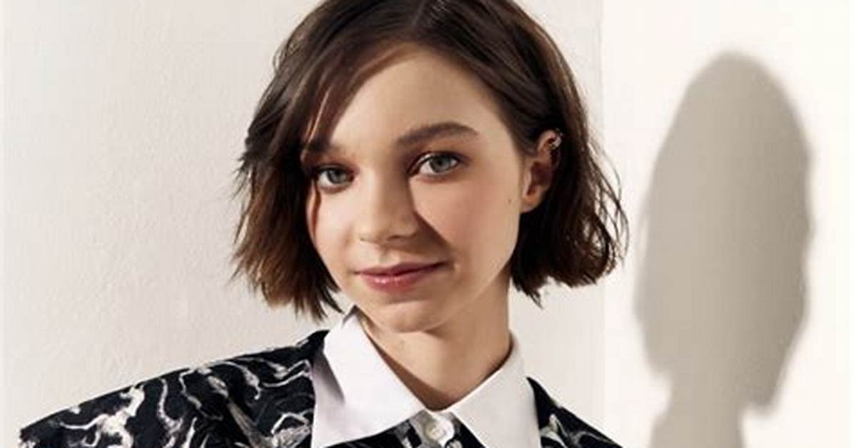 Emma Myers Complete Biography from Homeschool Teen To