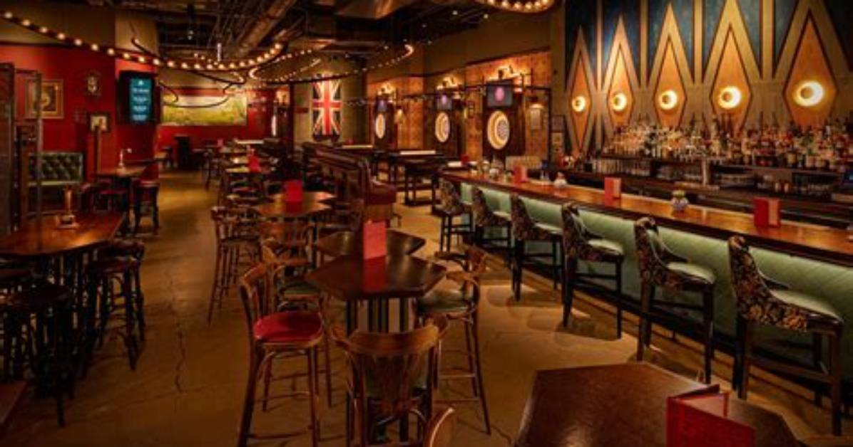 Flight Club Chicago Explained Sneaker Grail Loop Darts Bar Or