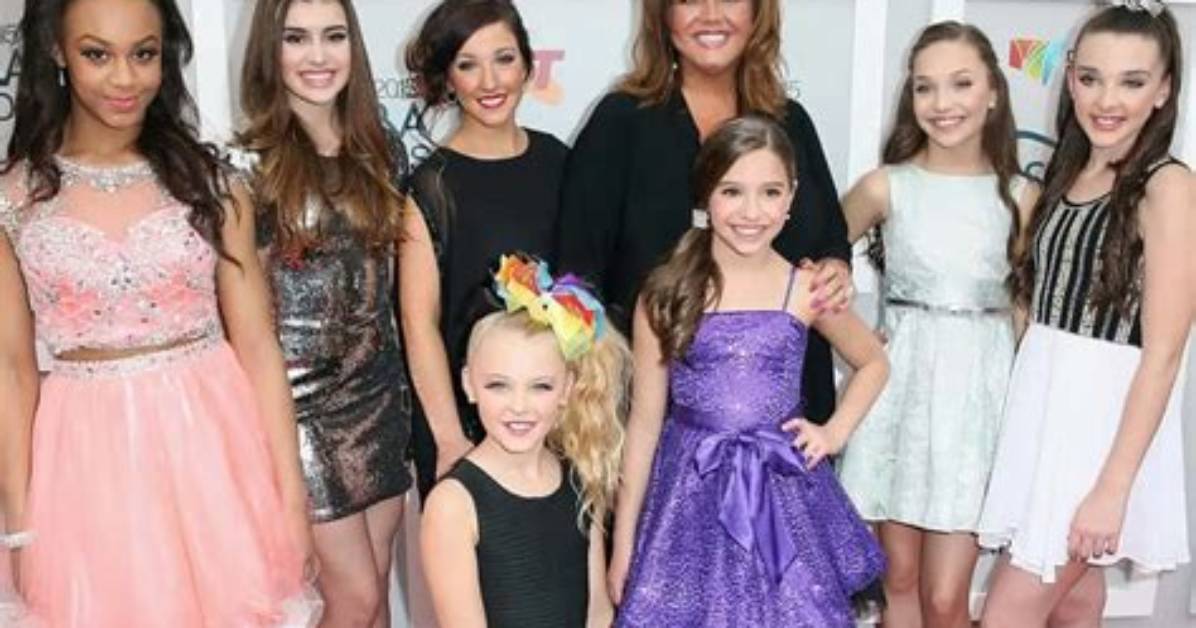From Dance Moms to the Mlb Red Carpet Kendall Vertes Stunning