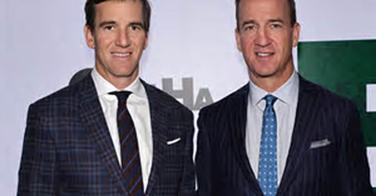 Is Manningcast on Tonight the Full 2026 Mnf Broadcast