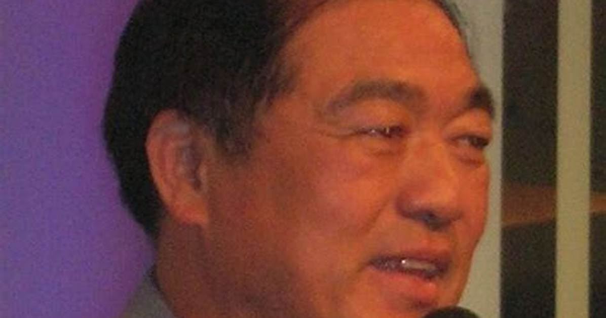 Majomajomatsuge Mei Rong Yeha Shenbiru Tong Chang Bantopuremiamuno Weii Fu Zuo Yongwo Ben Yin
