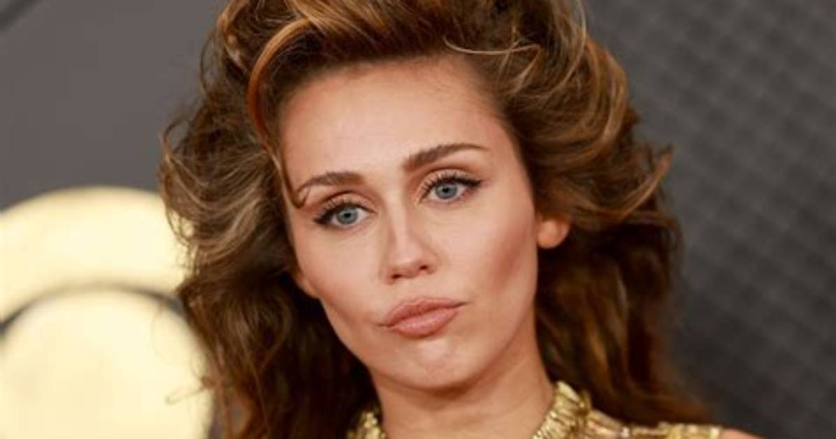 Miley Cyrus S Most Daring Editorial Looks Breaking Down the Valentino Cap and High Fashion