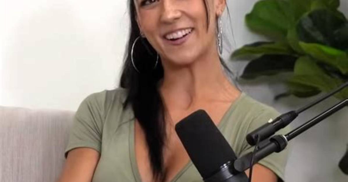 Sarah Illustrates Pregnancy Rumors How the Story Developed