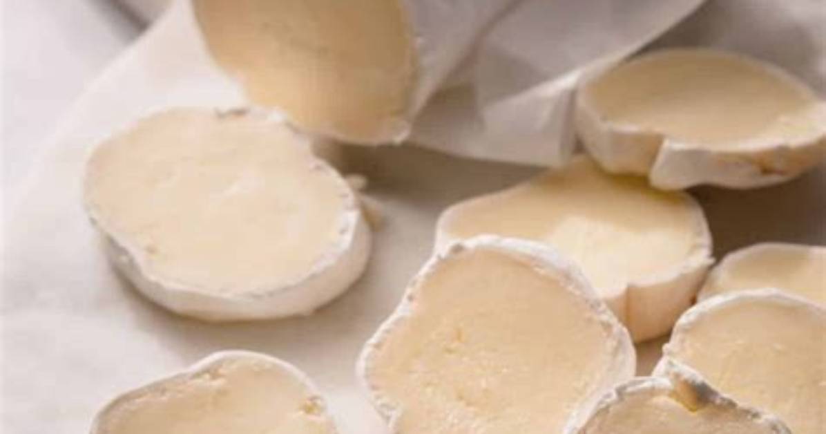 The Ultimate Brie Rind Guide How to Eat Bake and Pair the Bloomy