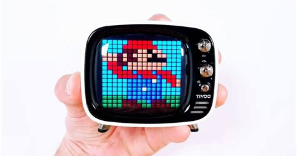 Why the Retro Tv Pixel Display Is Taking over Viral Desk